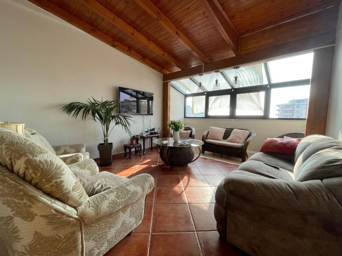 Venus - Cozy Apt With Terrace Avlonya Dış mekan fotoğraf