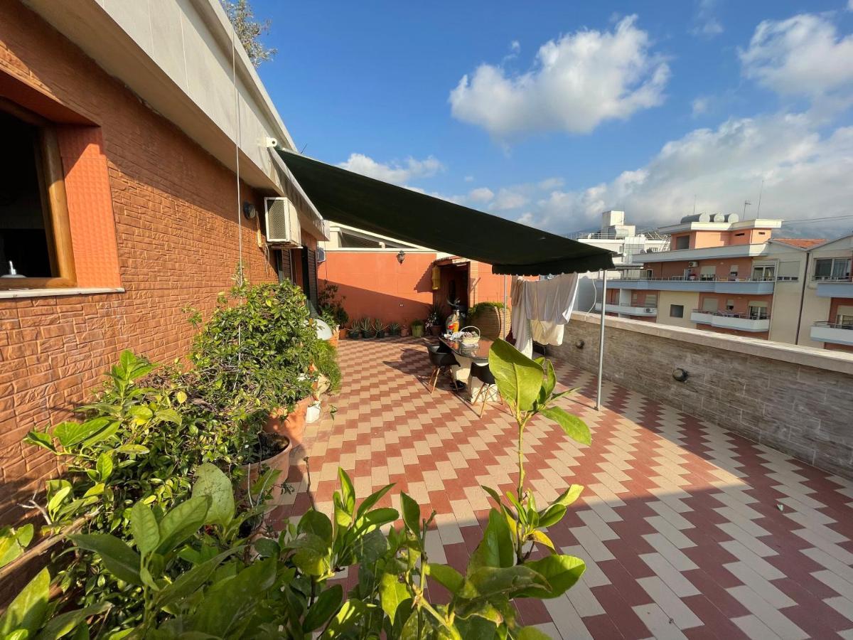 Venus - Cozy Apt With Terrace Avlonya Dış mekan fotoğraf