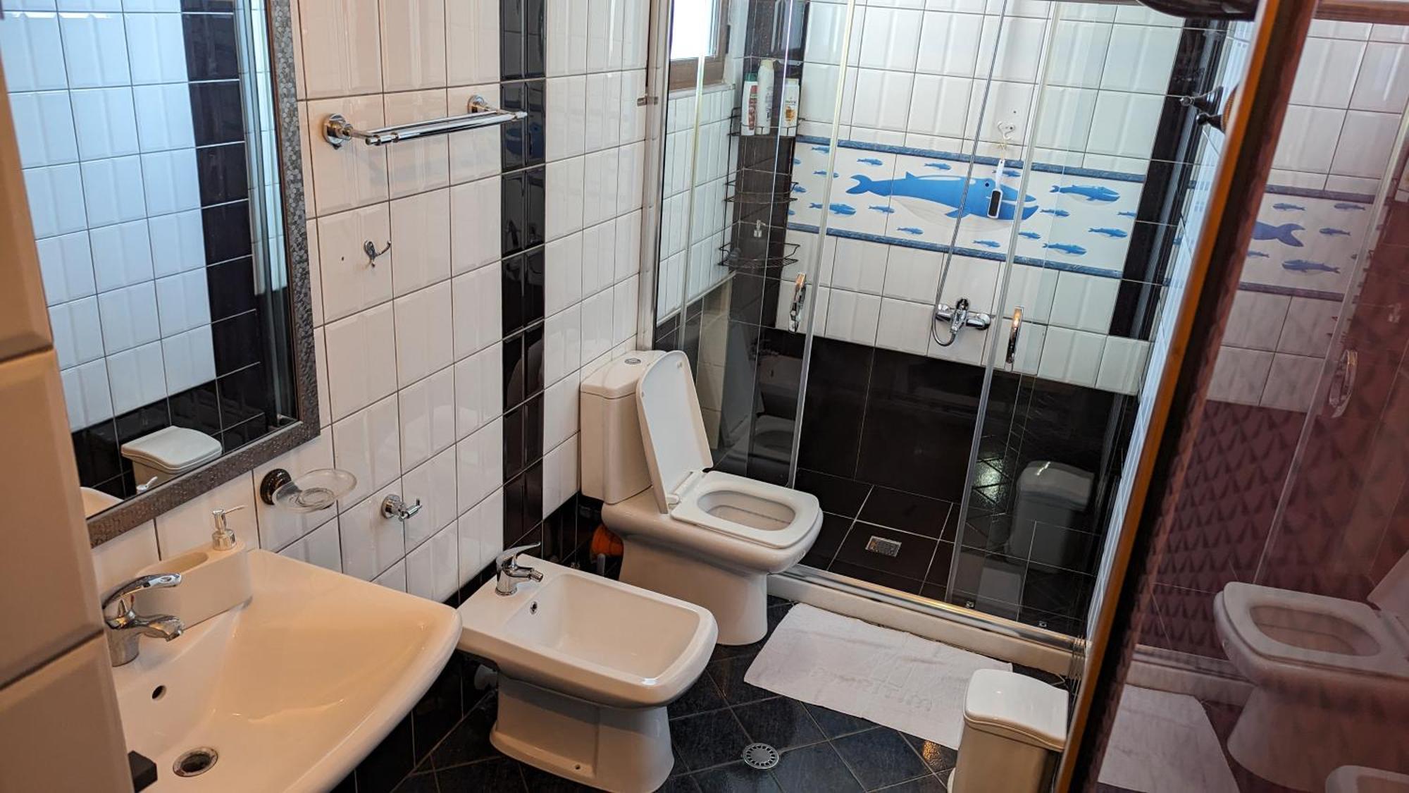 Venus - Cozy Apt With Terrace Avlonya Dış mekan fotoğraf